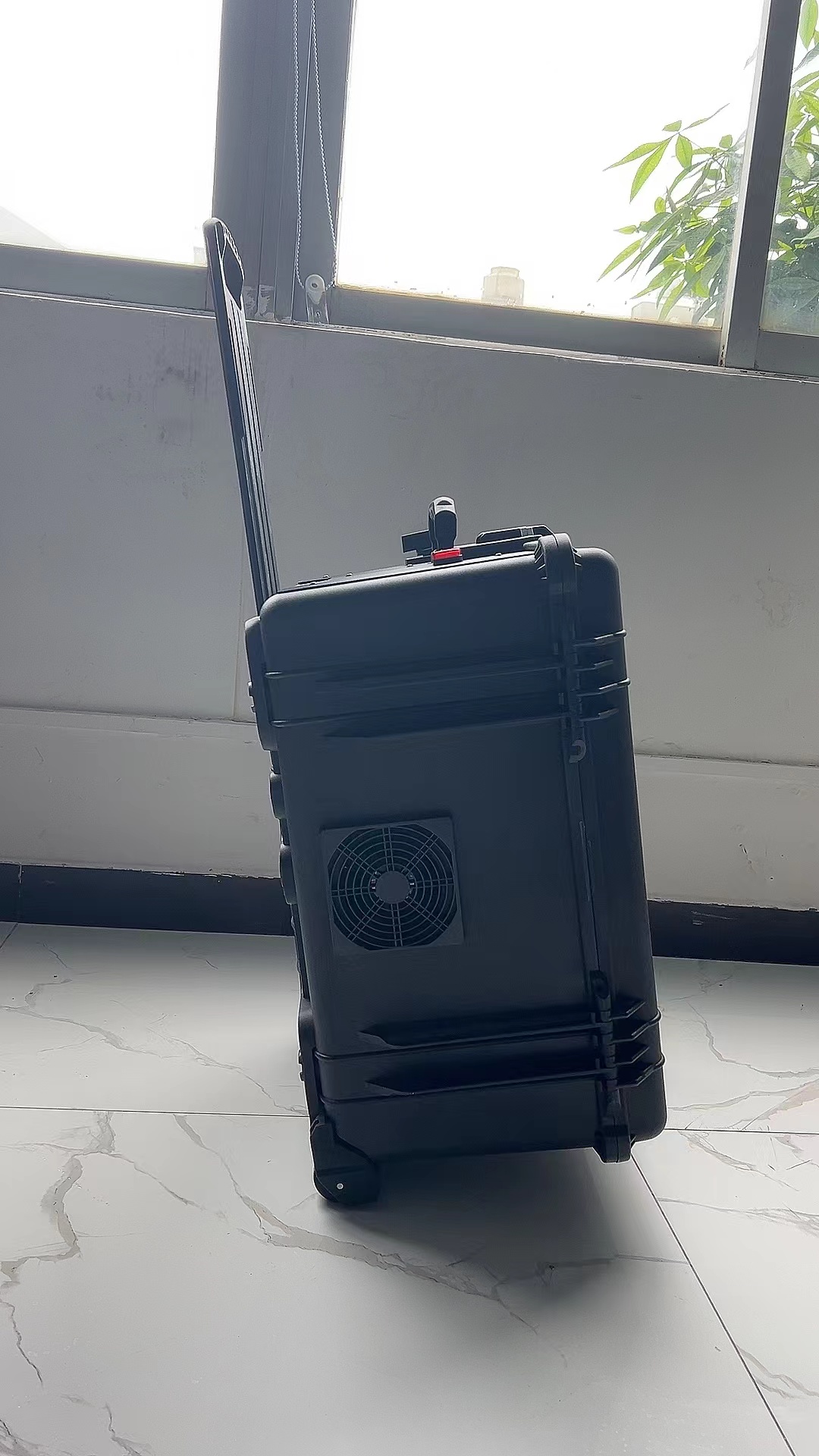 衡水手拉箱型移动通信干扰器